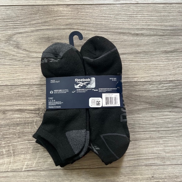 Reebok 6 Pair Pack Performance Training Low Cut Men Black&Blue Socks,Shoe 6-12.5 - Picture 2 of 5